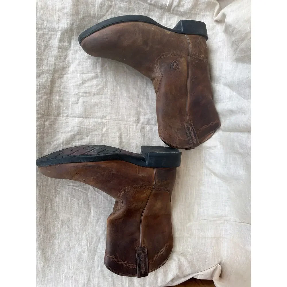 Ariat Heritage Roper Boots 10EE Brown Leather Distressed Round Toe Logo Western